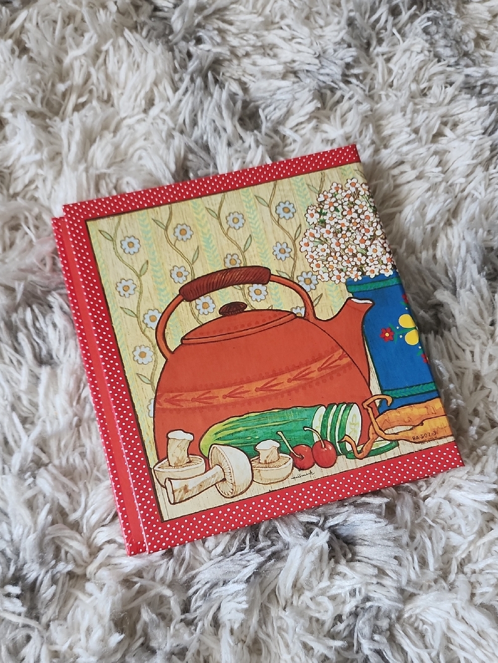 VINTAGE HALLMARK RECIPE BOOK - Picture 11 of 16